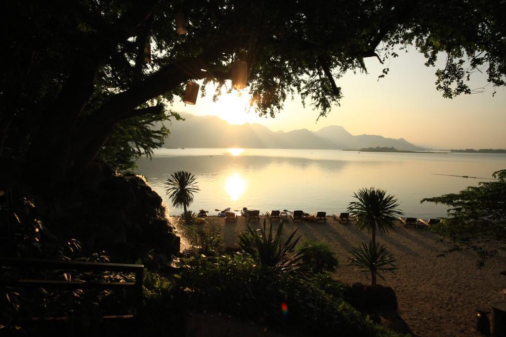 Monsane River Kwai Resort Kanchanaburi Zewnętrze zdjęcie